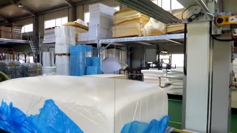 A Korean Bed Factory That Makes Mattresses Like Soft Cakes