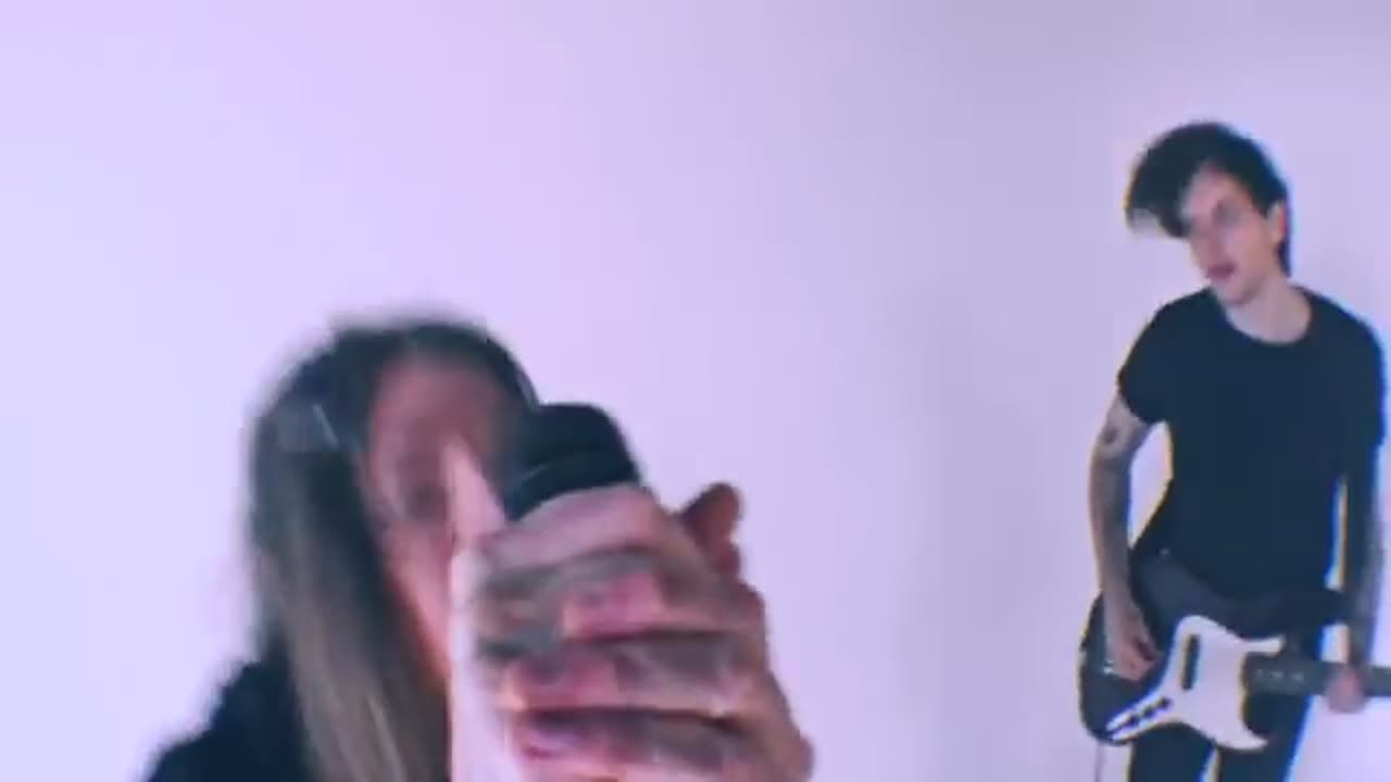 Korine - Twist The Knife(2025)