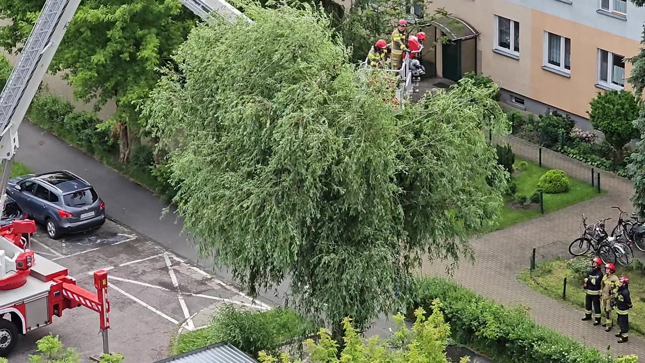 Interwencja straży pożarnej [Rolka]