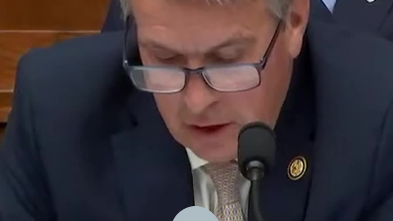 Barry Moore's Eye-Opening Inquiry: Which Immigrants Are at ICE?