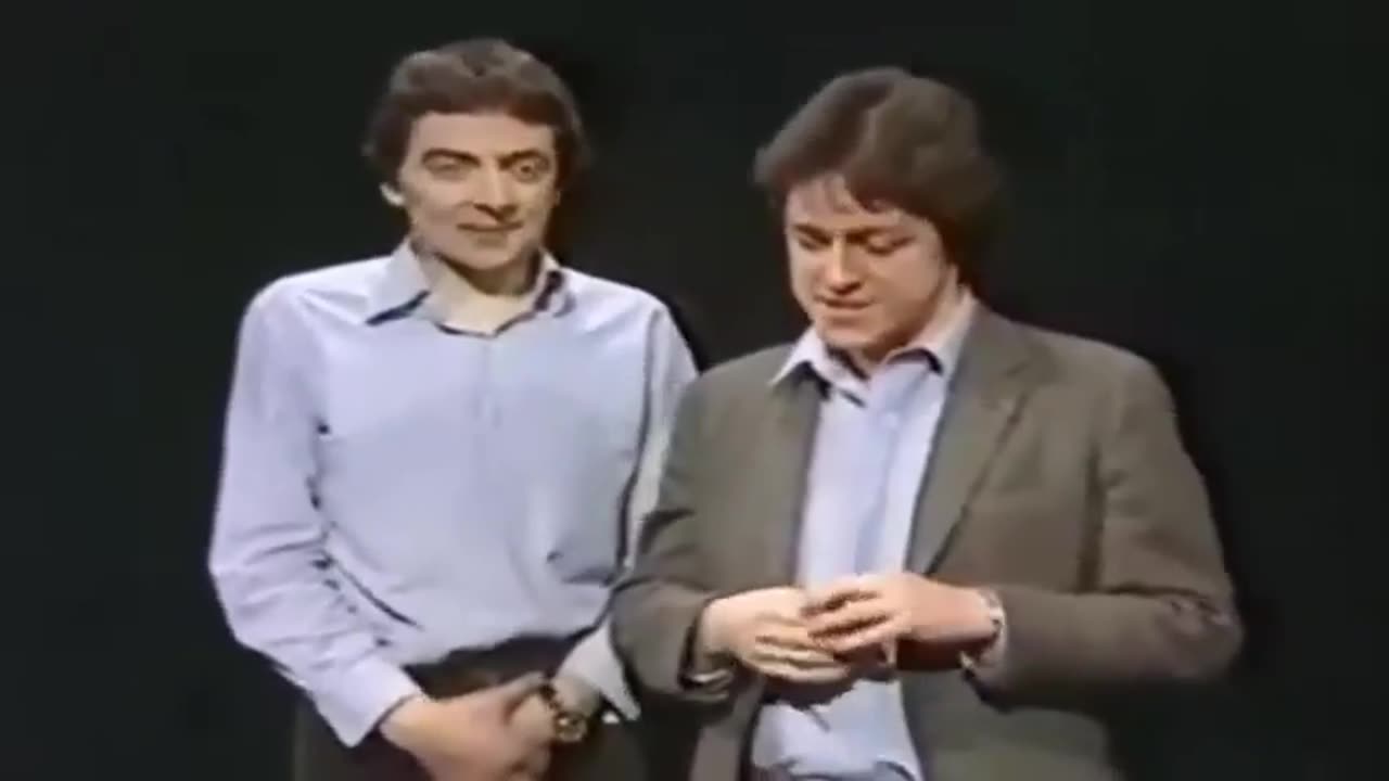 NOT THE NINE O'CLOCK NEWS / FREEMASONRY SKETCH / ROWAN ATKINSON - VERY FUNNY LOL