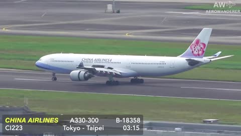 Landing of the Airbus A330-300 of China Airlines at Taipei Airport, Taiwan