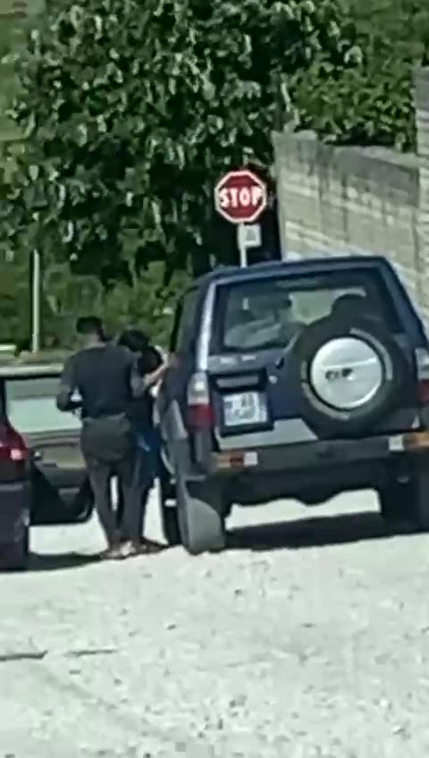 Gjirokastër/ PD denoncon shitblerjen e votës: Paratë shpërndahen për qytetarët e komuniteti rom