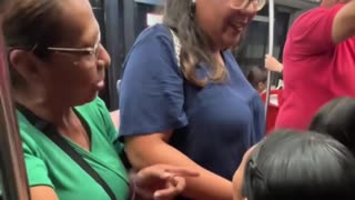 Disputa por asiento en CDMX se resuelve con gesto inesperado