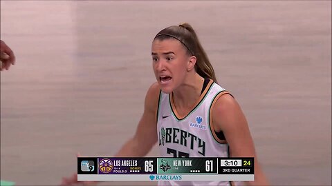 👀 TECH, Sabrina Ionescu FURIOUS obvious moving screen wipes her 3 away | WNBA women's basketball