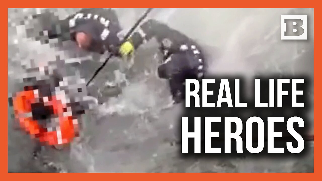 No Hesitation: NYPD Officers Jumps Into Freezing Water to Save Struggling Person