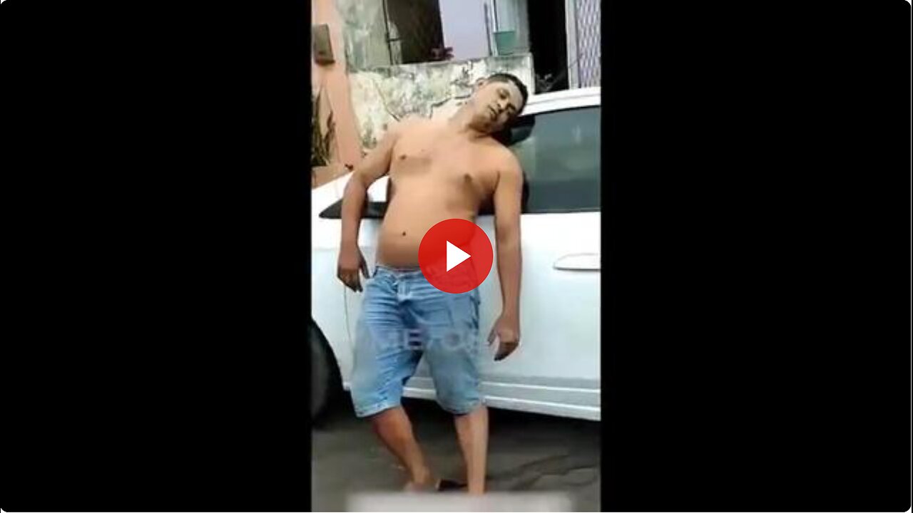 Dude goes stiff and dies standing up...did they turn him off with 5G? This is nuts