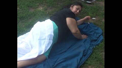 Luodong Massages Mexican Grandma At The Picnic With Blanket Covering