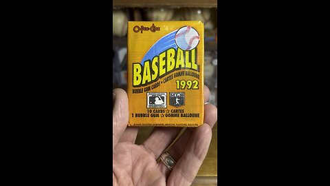 1992 #opeechee #junkwax #baseballcards #packopenning #topps