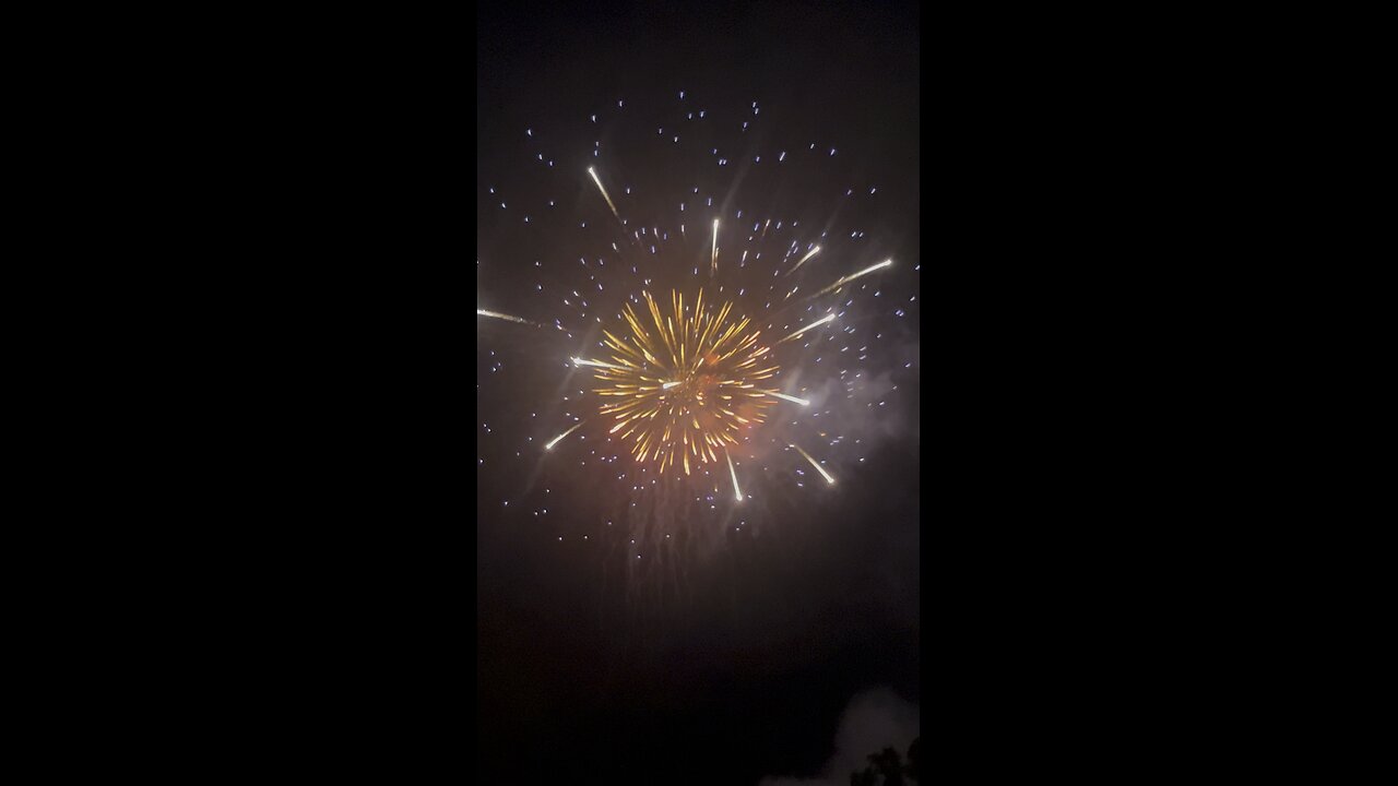 Late post but some 4th of July fireworks 🎇🎇