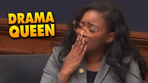 If she doesn't get the OSCAR for this, we RIOT!