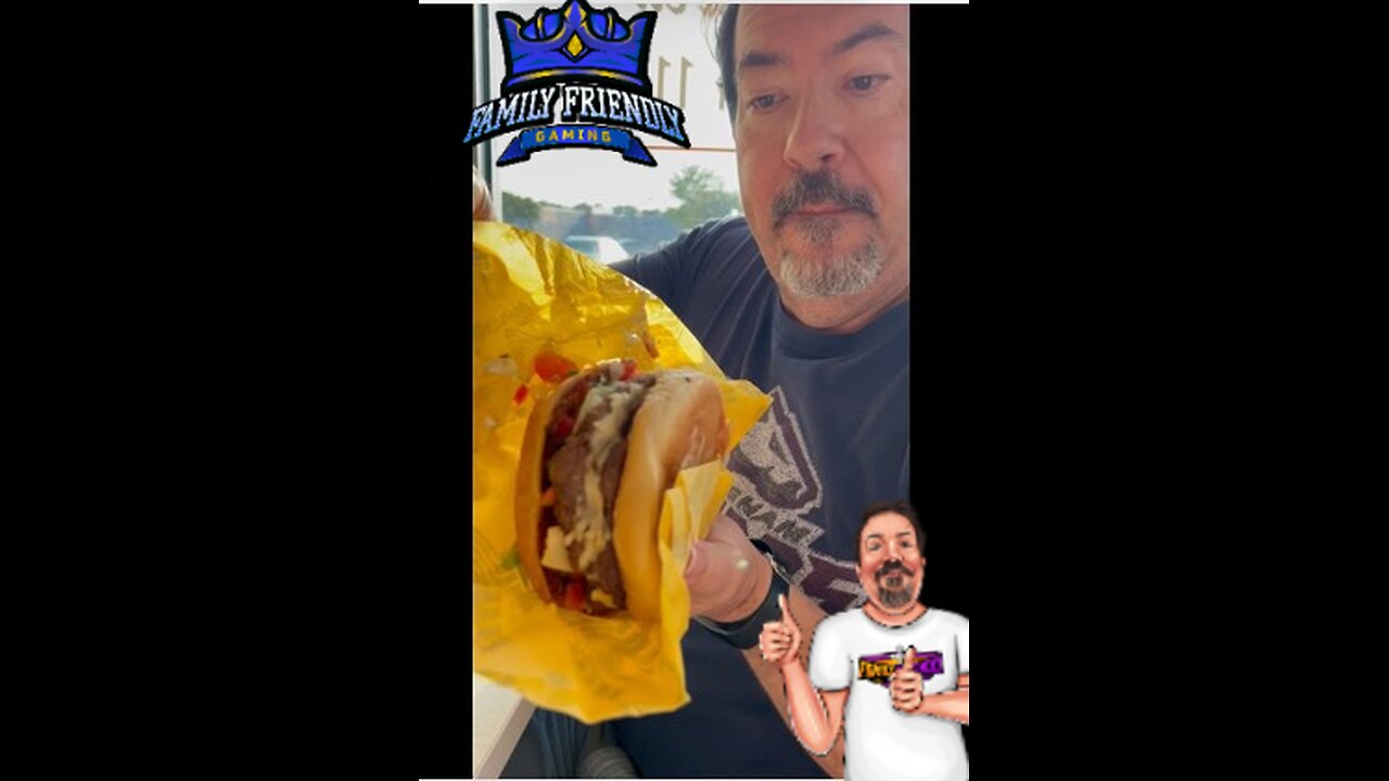 WhaTaburger Pico de Gallo Burger