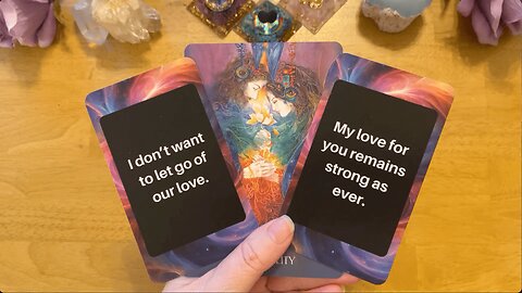 THIS PERSON IS IN LOVE WITH YOU & THEY REALIZE THEY CAN'T LET YOU GO ❤️ (COLLECTIVE LOVE READING)