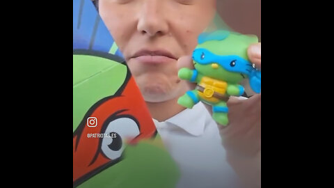 Una mujer detecta ‘machismo’ en el nuevo happy meal de Hello Kitty y Tortugas Ninja