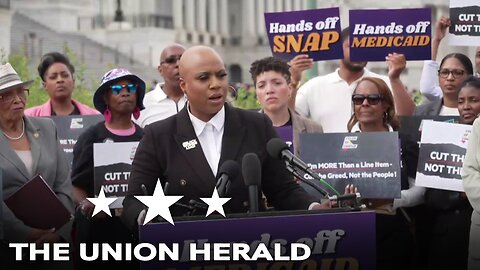 House Democrats Hold a Press Conference on Tax Cut Bill