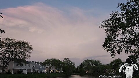 Silent, pulsing lightning. May 15 , 2025.