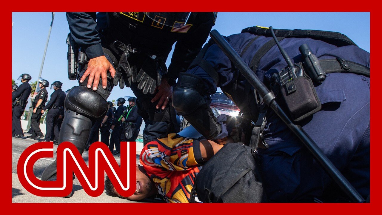 LA police carry out _mass arrests_ after curfew kicks in