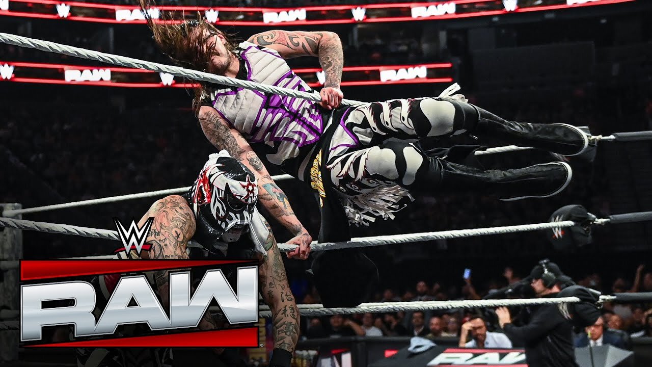 Dominik Mysterio def. Penta in title match as JD McDonagh returns: Raw highlights, April 21, 2025
