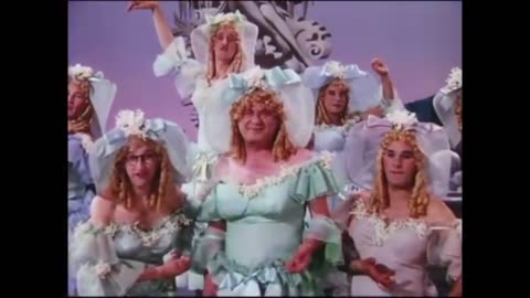 Reagan introduces drag queens