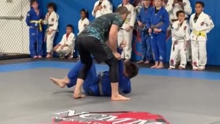 Islam Makhachev Shares His Knowledge with Young Fighters