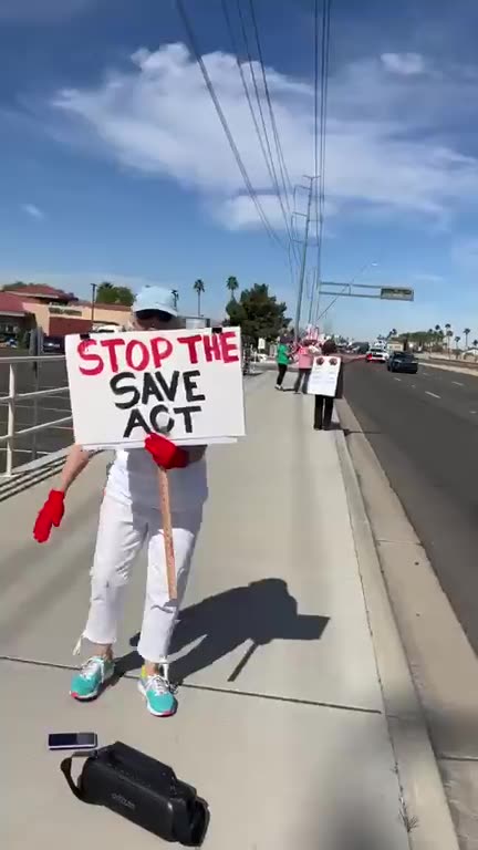 Progressive Democrats used a dancing method to get their point crossed.