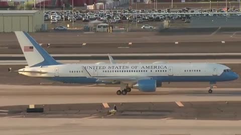 Air Force Two departs Sky Harbor Airport