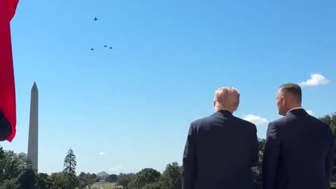 F-16/F-35 jets fly over White House to pay tribute to fallen Polish fighter pilot 🇺🇸🇵🇱