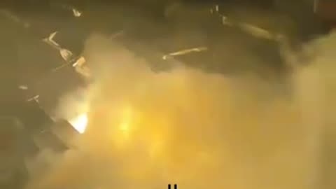 Fires ignited in the tents of displaced people around Sheikh Radwan market north of Ga_za City
