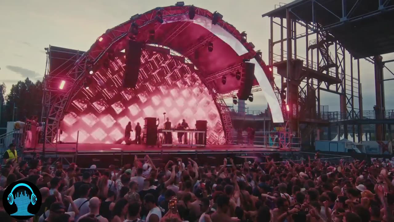 Adam Beyer B2B Maceo Plex