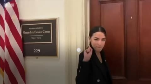 Why I should vote for AOC and Democrat 😂