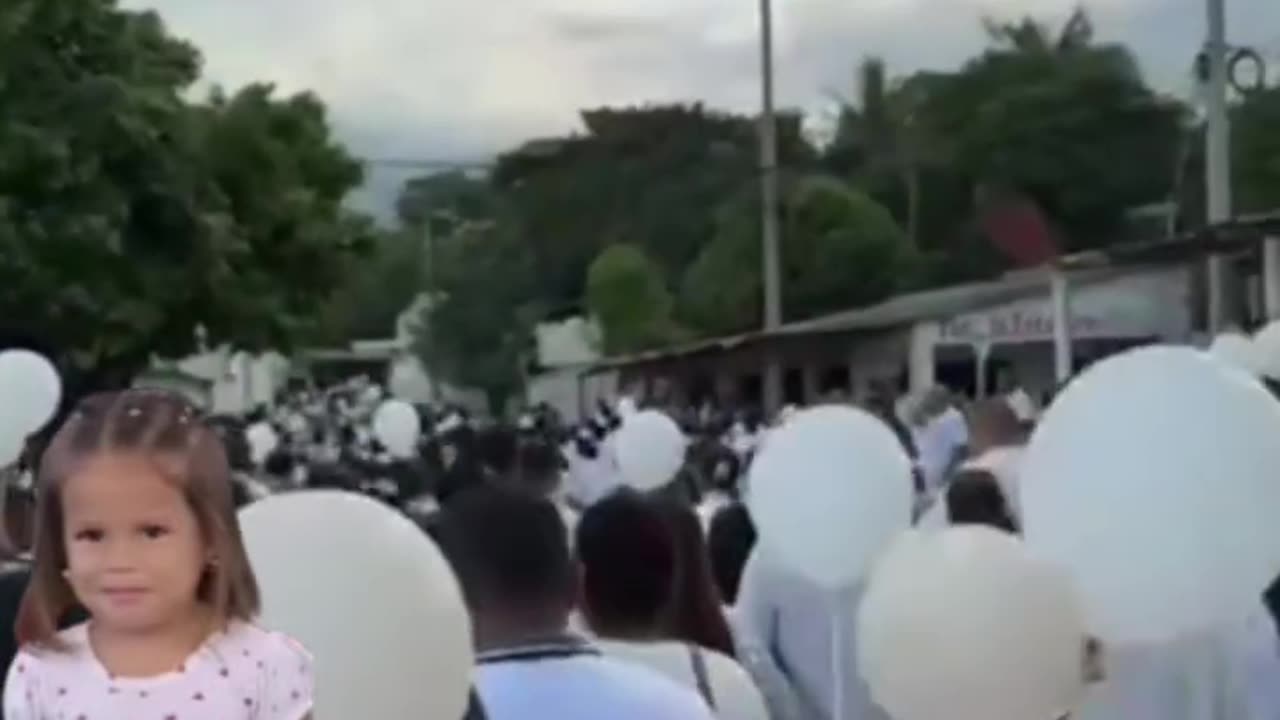 ENTIERRO DE LA NIÑA SHELSY NAVARRO EN LA GUAJIRA