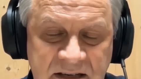 Why Our Economy is a House of Cards 📉 #banking #economiccrisis #gold #crypto #wealthbuilding