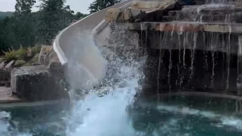 Brantley Gilbert Pool