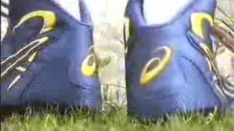 Asics Wrestling Crushes Flowers - Male Content