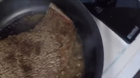 YTU_2019_05_28_(1)_Cooking Green Bean Steak with Airsoftfatty Reaction