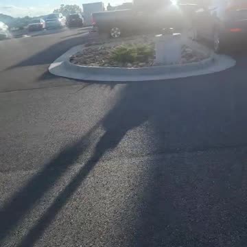 GOTTA EAT #reallifetruckers #truckinlifestyle #truckdriver #reallifetrucker #ourtruckinglife