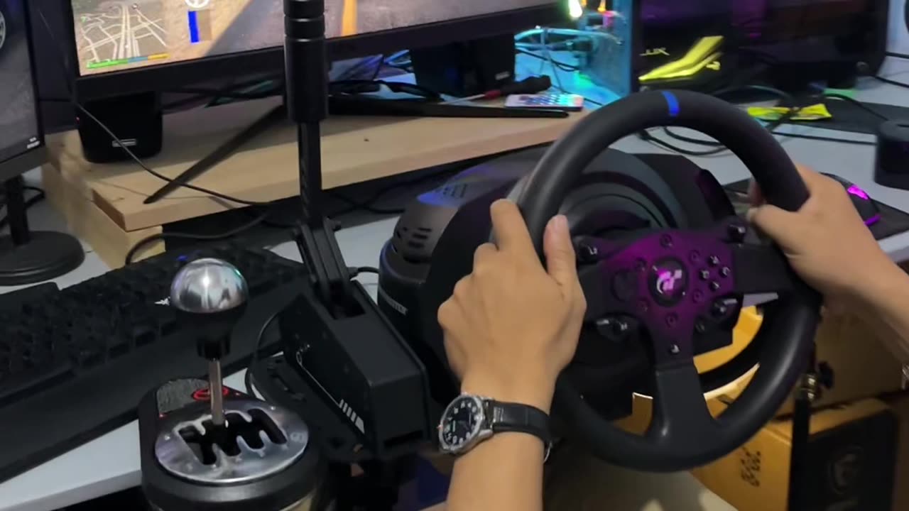 PERDANA MAIN GAME SIMULATOR PAKE STEERING WHEEL THRUSTMASTER T300RS GT + SHIFTER TH8A