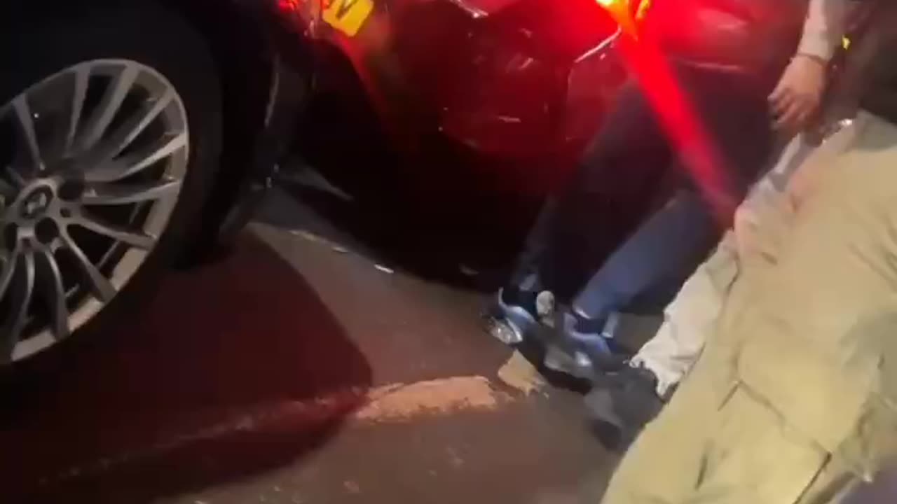 "New normal" traffic scenes" in "Modern London".