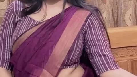 💃 Expressive Dance | Bhojpuri Song | Purple Saree Indoor Performance