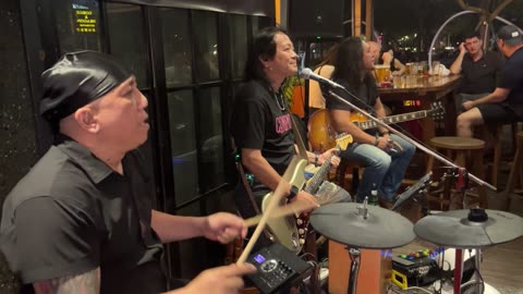Music - Mind the Gap at the George & Dragon