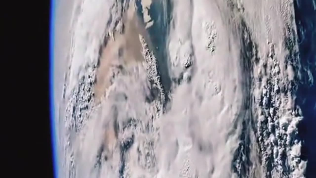 Space Travel Video Trend 3D Animation