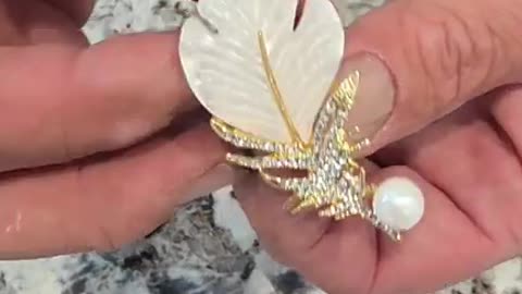 Mid-day Madness Unboxing mystery #live Gloria's surprise