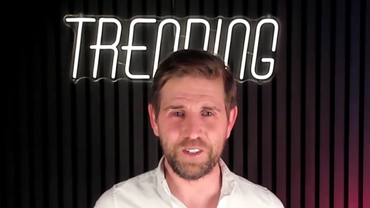 Маск критикует Трампа, Россия обвиняет Великобританию, Эпштейн связан с Тилем и Джеффом Безосом.ИИ