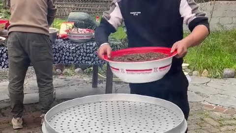 cook large portions of meat for a big meal