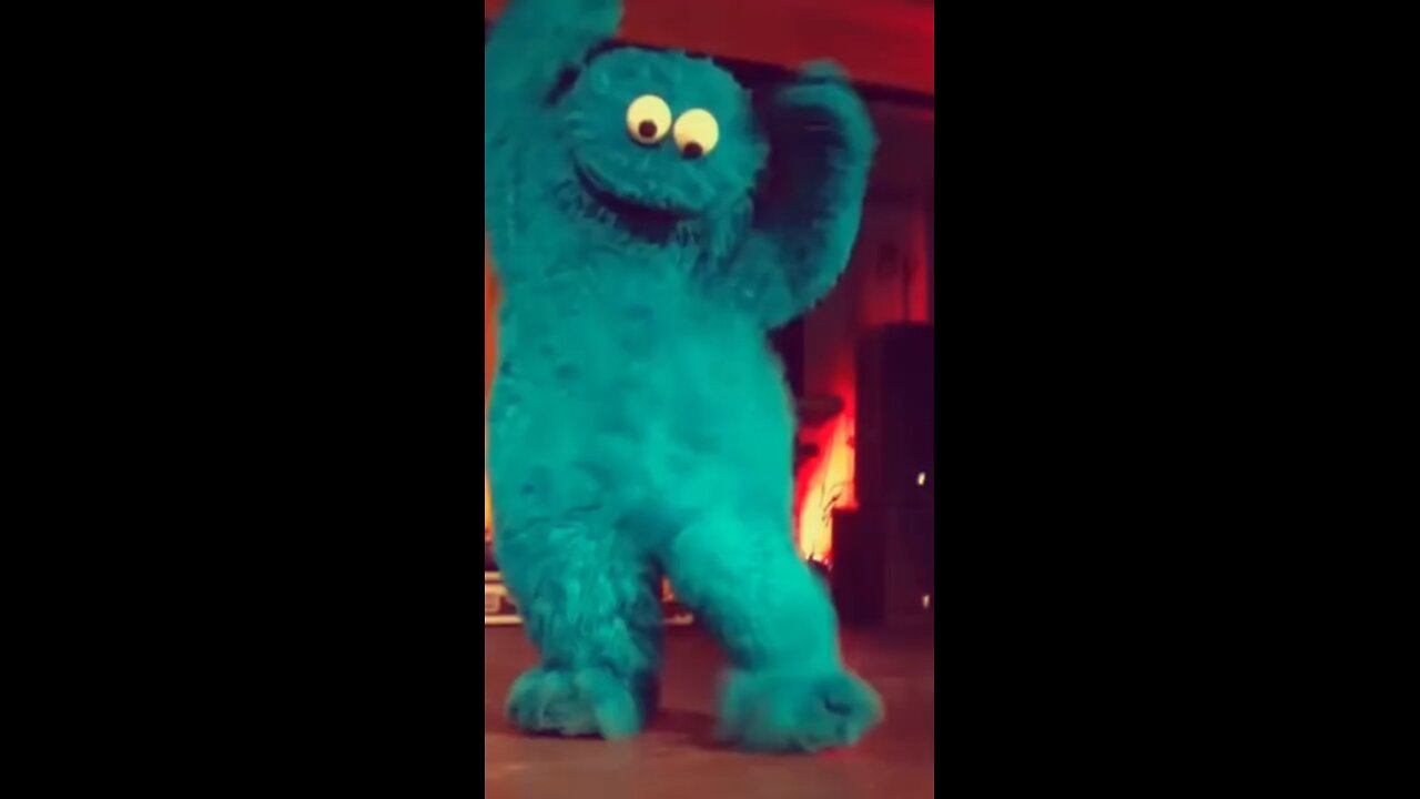 Cookie Monster got some dance moves ðŸ˜