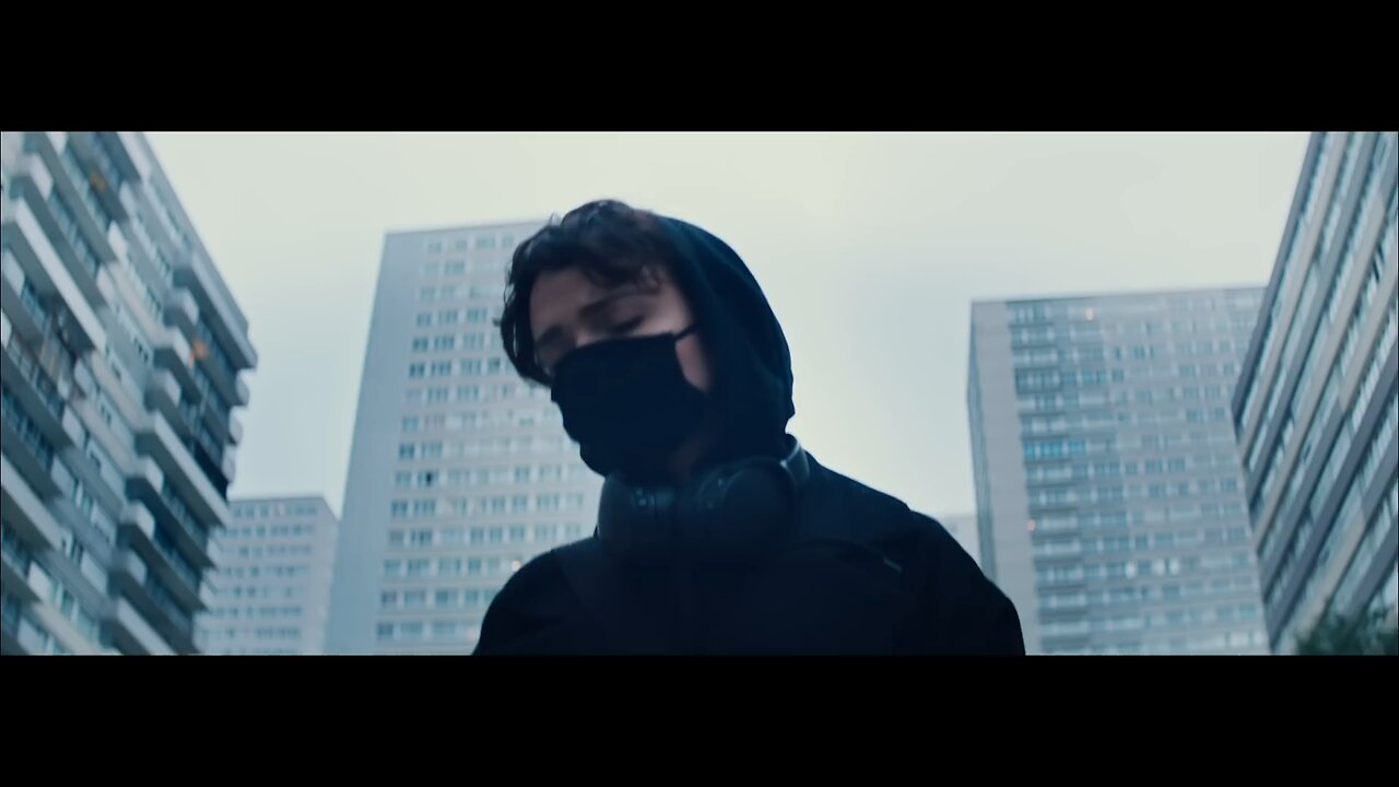 Alan Walker , Sabrina Carpenter & Farruko - On My Way