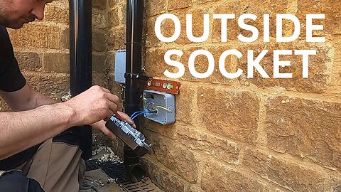 How to Break Into a Ring Circuit – Installing an Outdoor Socket ⚡🔌