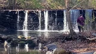 SHINING WATERFALL!