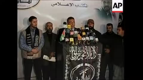 Haniyeh comments on Abbas, Mashaal meeting; Popular Resistance Reax