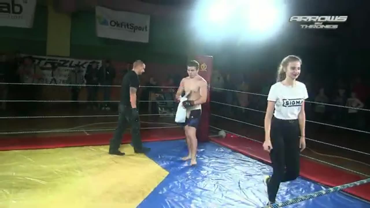 THE FIGHTER TORN HEAD